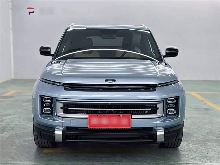 Фото 7 - Geely Icon