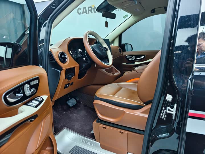 Фото 8 - Mercedes-Benz Vito