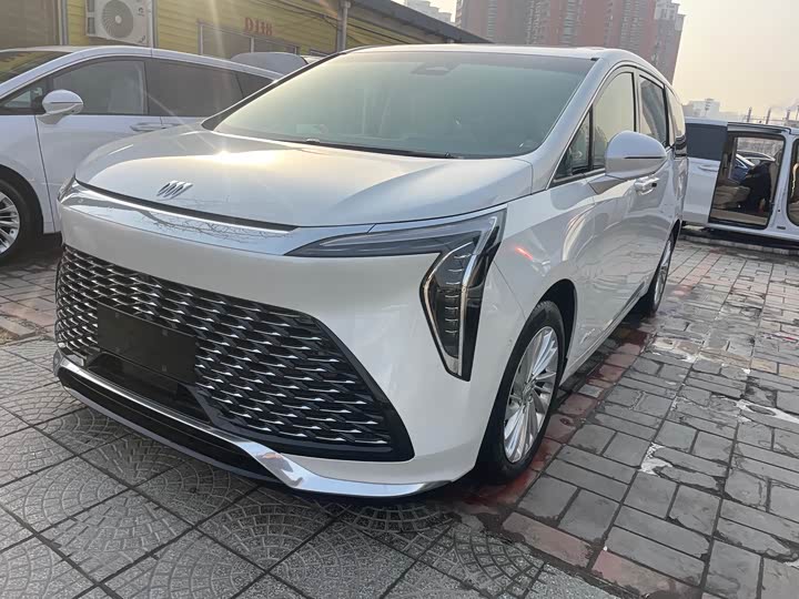 Фото 1 - Buick GL8 Century