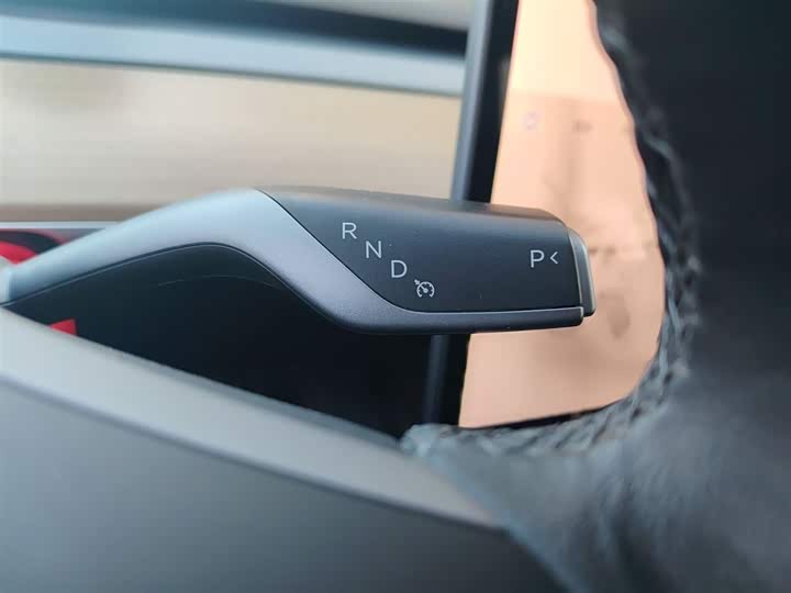 Фото 7 - Tesla Model 3