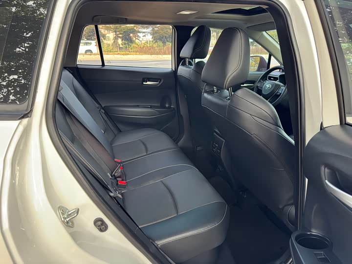 Фото 6 - Toyota Frontlander