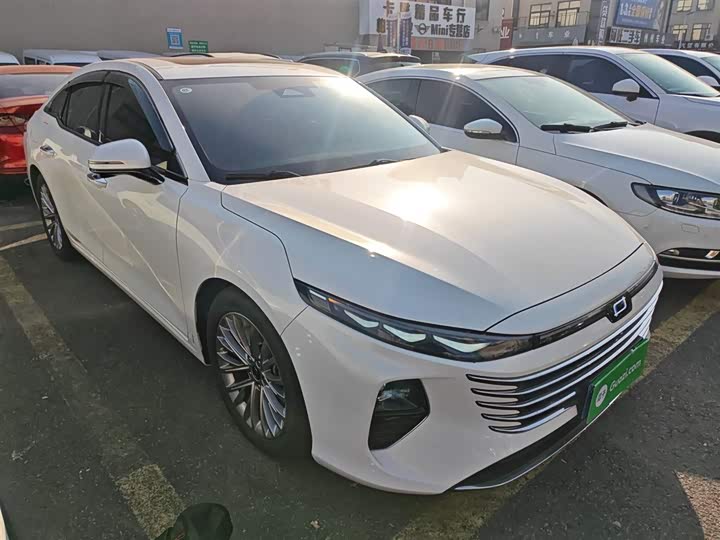 Фото 4 - Bestune B70