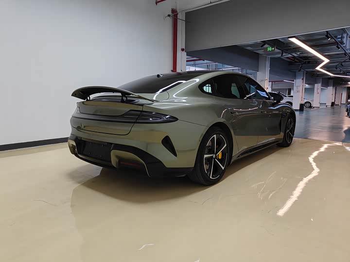 Фото 4 - Xiaomi SU7