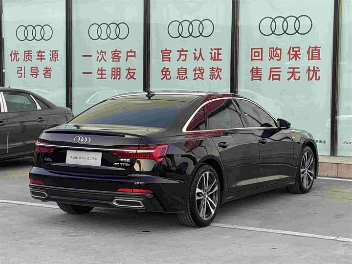 Фото 9 - Audi A6L