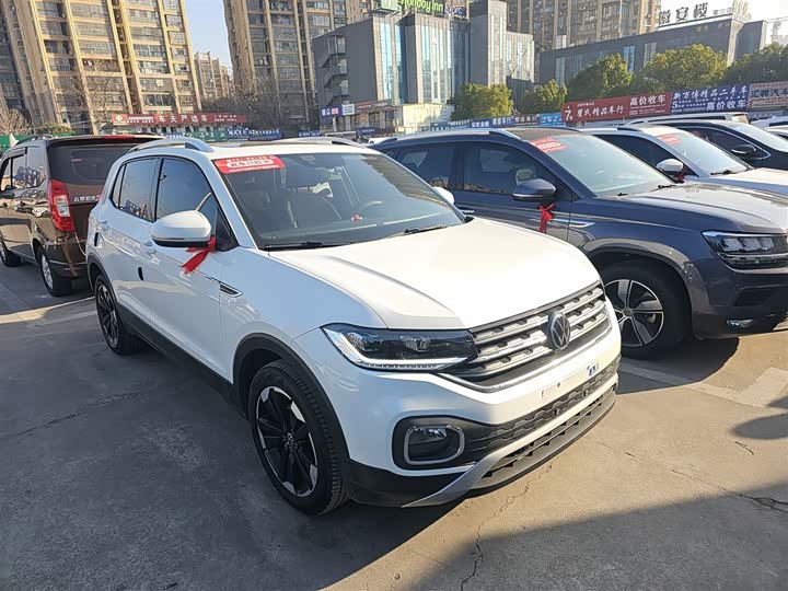 Фото 4 - Volkswagen Tacqua