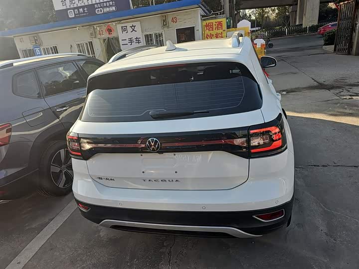 Фото 6 - Volkswagen Tacqua