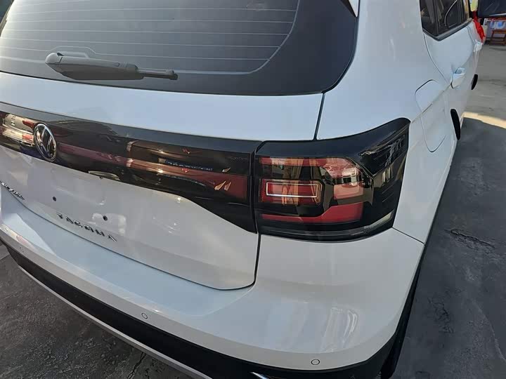 Фото 8 - Volkswagen Tacqua