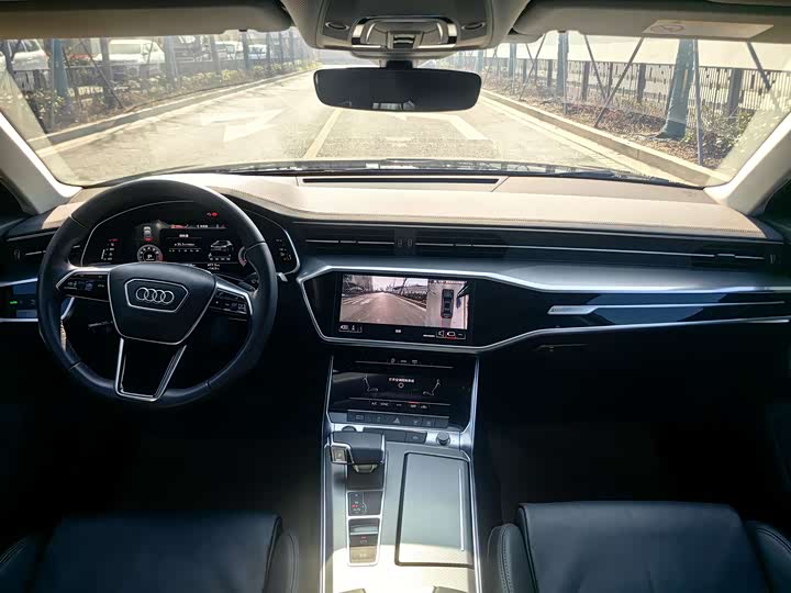 Фото 3 - Audi A6L