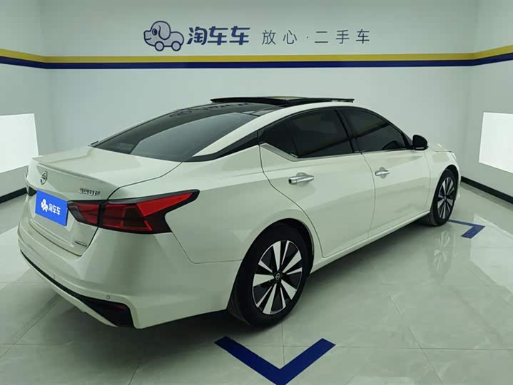 Фото 3 - Nissan Teana