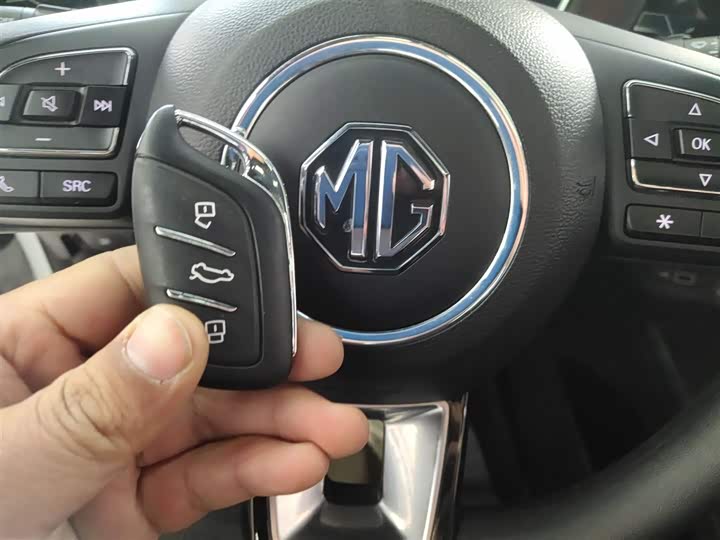 Фото 9 - MG Motor 5