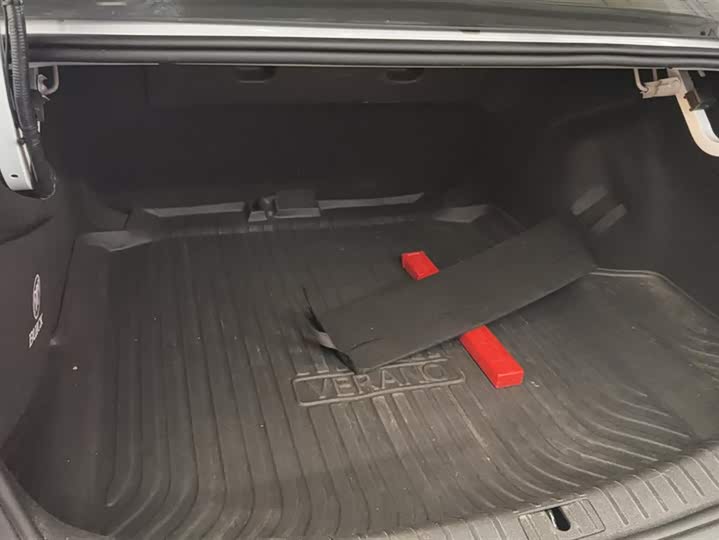 Фото 4 - Buick Verano