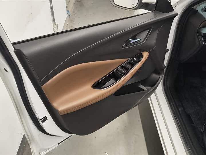 Фото 7 - Buick Verano