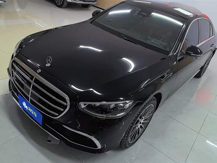 Фото 1 - Mercedes-Benz S-Class