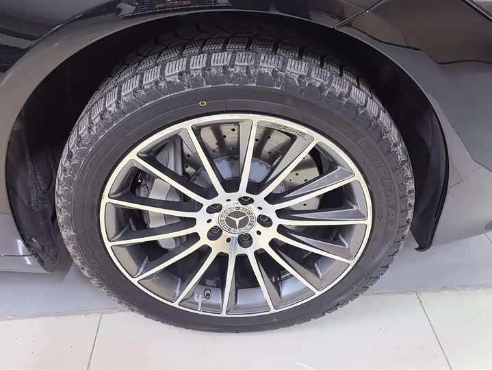 Фото 6 - Mercedes-Benz S-Class