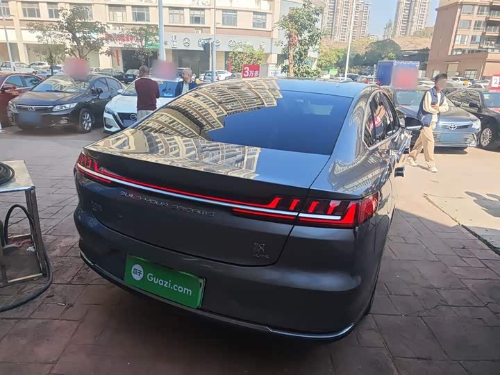 Фото 7 - BYD Han