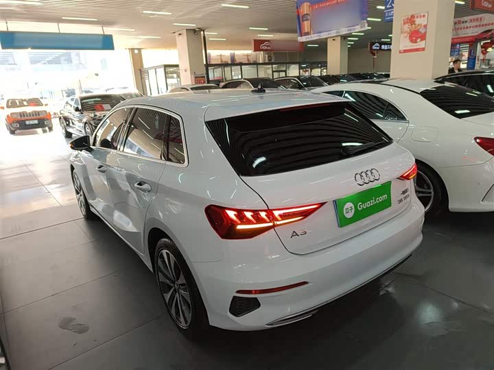 Фото 5 - Audi A3