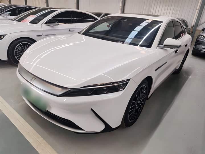 Фото 2 - BYD Han