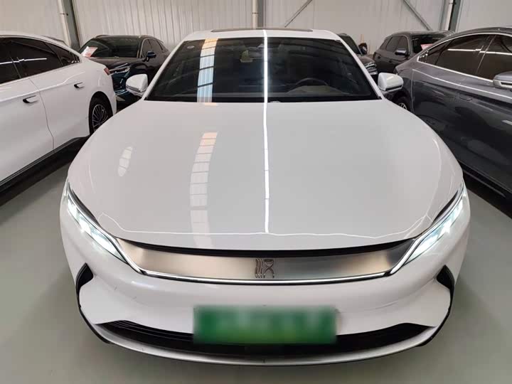 Фото 3 - BYD Han