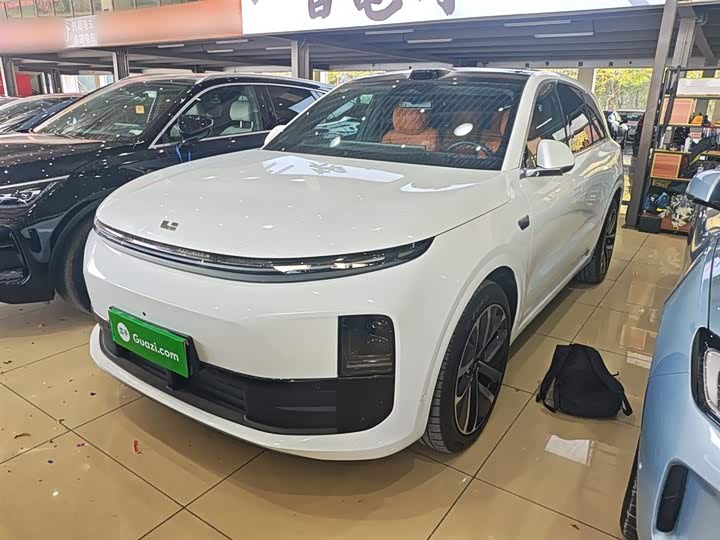 Фото 1 - LiXiang L6