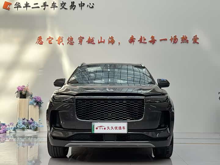 Фото 2 - LiXiang One