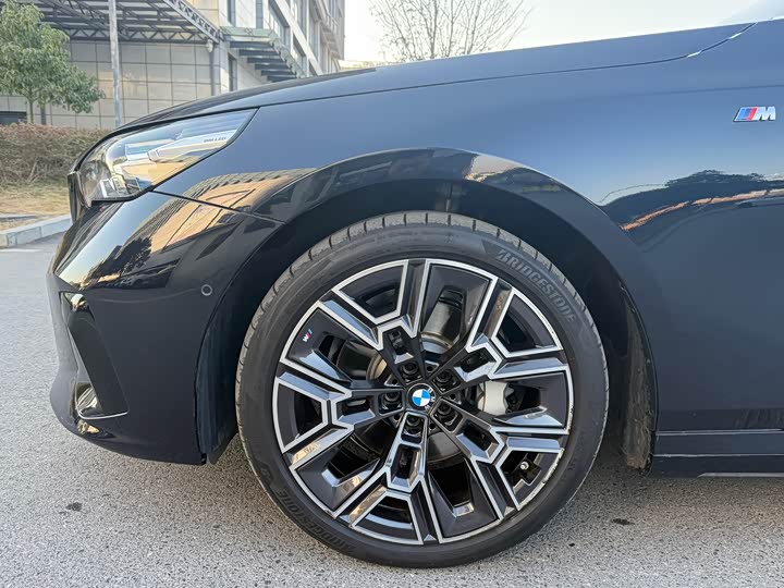 Фото 4 - BMW 5 Series