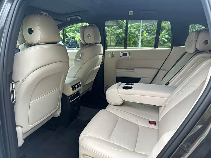 Фото 6 - LiXiang L7