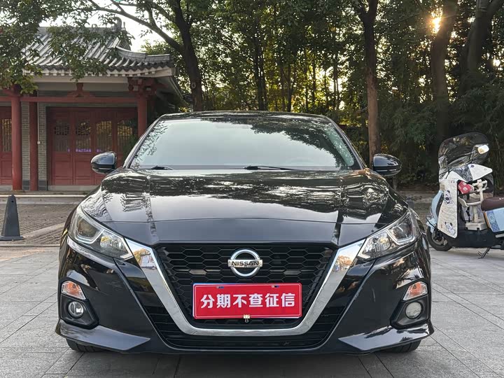 Фото 2 - Nissan Teana