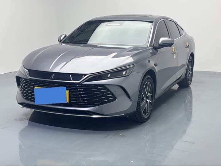 Фото 1 - BYD Qin L