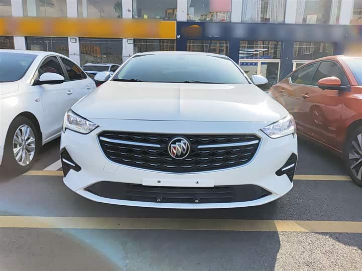 Фото 3 - Buick Regal