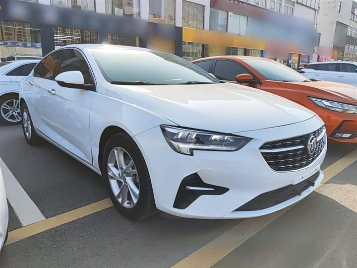 Фото 4 - Buick Regal