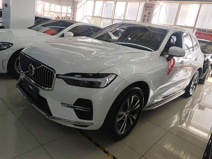 Фото 1 - Volvo XC60