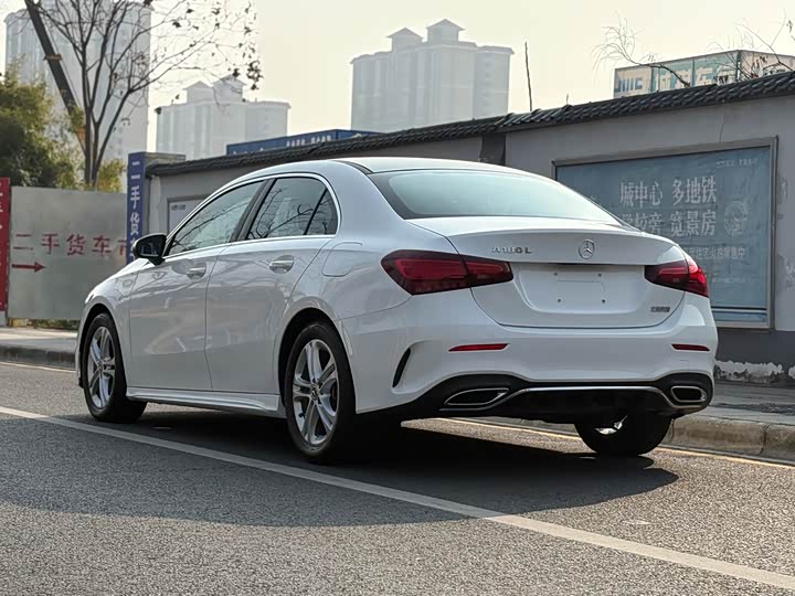 Фото 6 - Mercedes-Benz A-Class