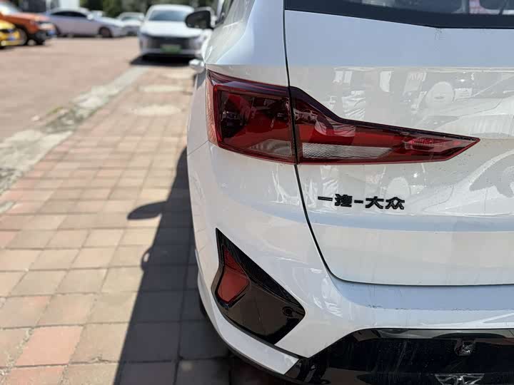 Фото 4 - Jetta VS5