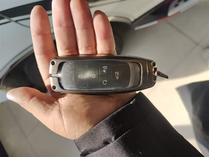 Фото 9 - GAC Aion Y