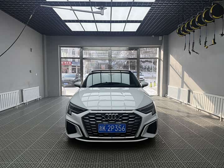 Фото 2 - Audi A3