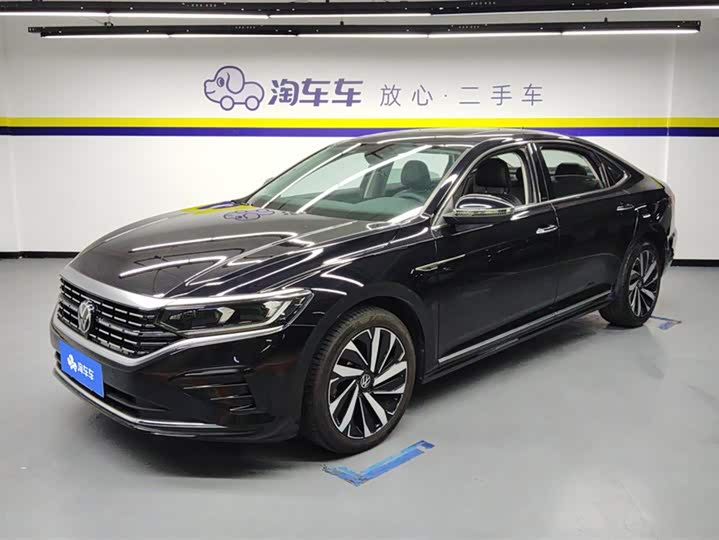 Фото 1 - Volkswagen Passat