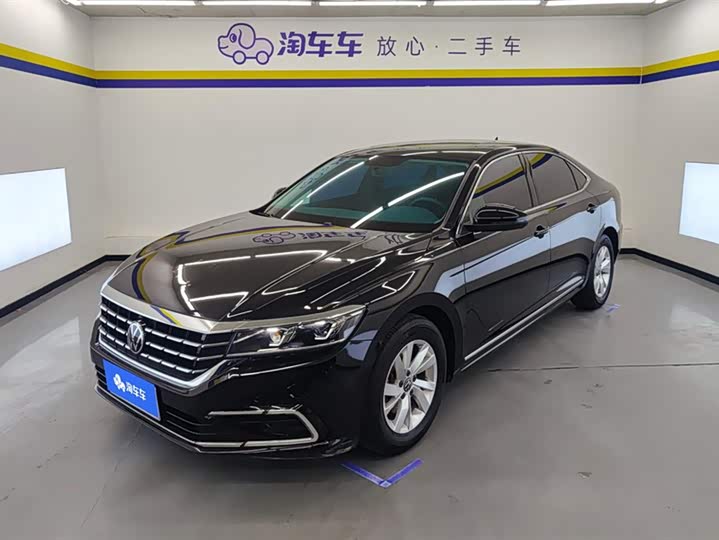 Фото 1 - Volkswagen Passat