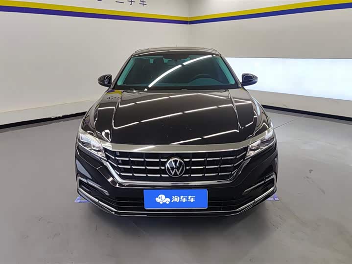 Фото 2 - Volkswagen Passat