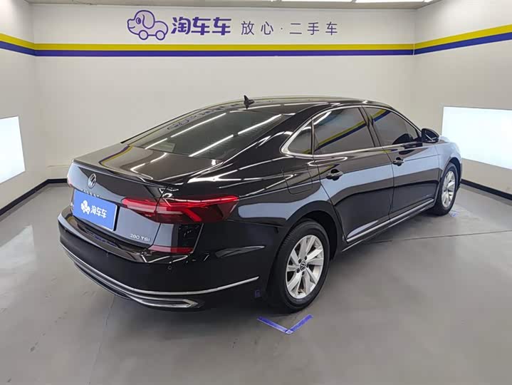 Фото 3 - Volkswagen Passat