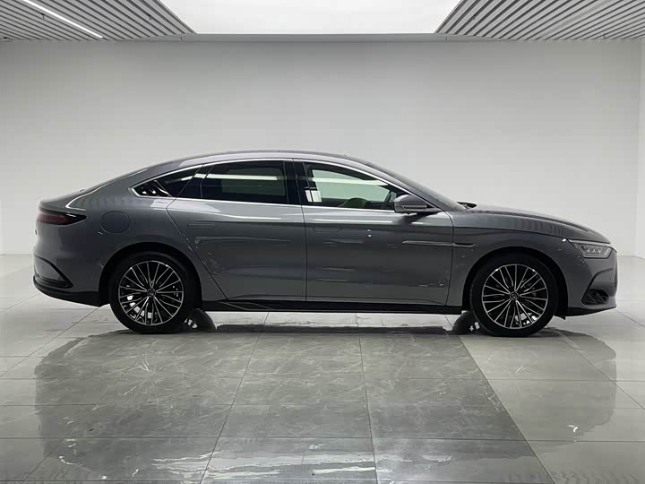 Фото 8 - BYD Han