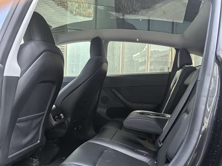 Фото 7 - Tesla Model Y