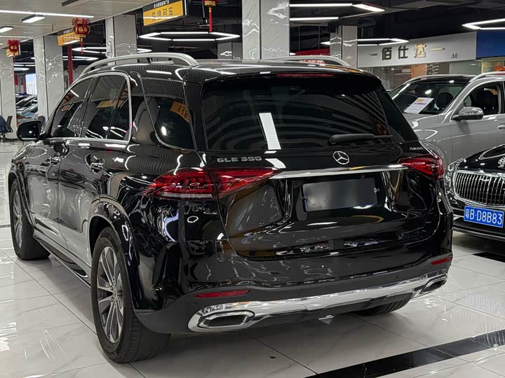 Фото 7 - Mercedes-Benz GLE-Class