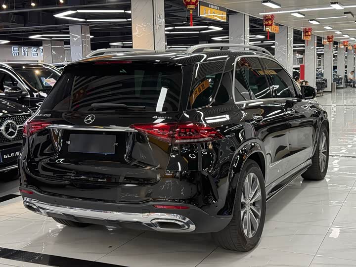 Фото 9 - Mercedes-Benz GLE-Class