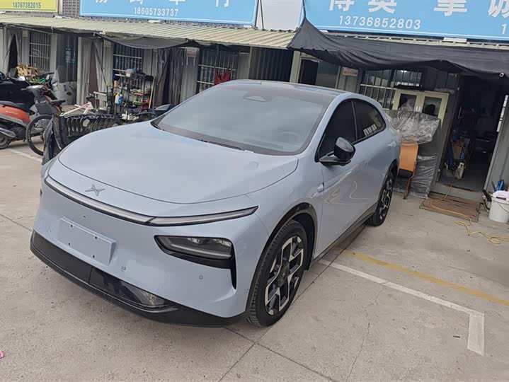 Фото 1 - XPeng G7