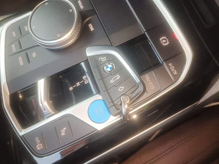 Фото 9 - BMW i3