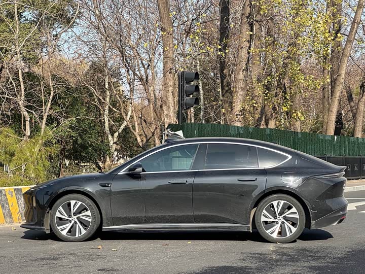 Фото 4 - Nio ET5