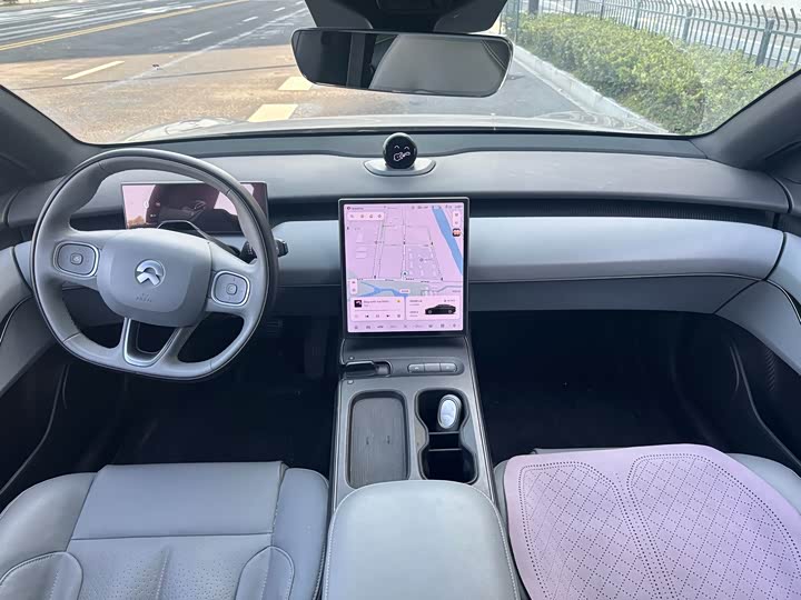 Фото 9 - Nio ET5