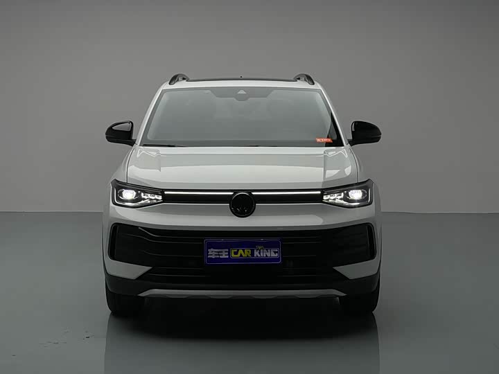 Фото 2 - Volkswagen Tharu