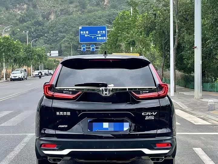 Фото 4 - Honda CR-V