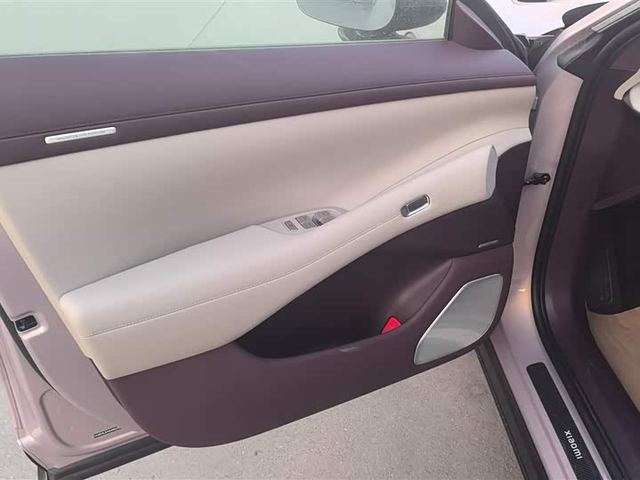 Фото 7 - Xiaomi YU7